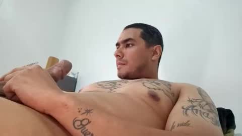 estebanmed92 online show from 03-30-26, 06:53