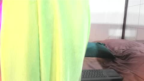 Estefa G online show from 03-08-25, 02:55