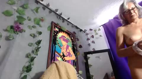 estelamaris online show from 12-02-24, 02:52