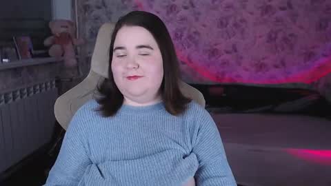 estelle_hicks online show from 04-13-26, 06:57