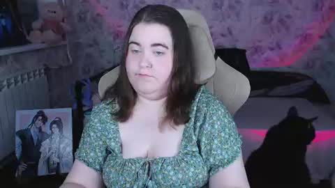 estelle_hicks online show from 06-14-26, 07:16