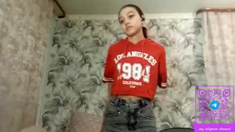 estellekirbo online show from 03-07-26, 02:58