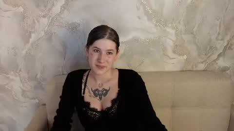 Ester Henderson online show from 07-28-26, 12:48