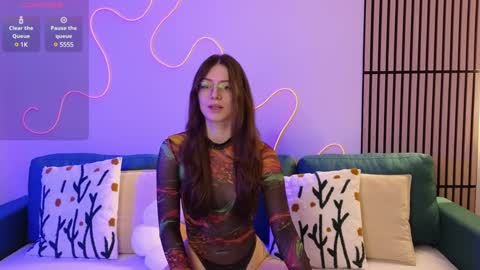 Ester online show from 02-19-25, 10:31