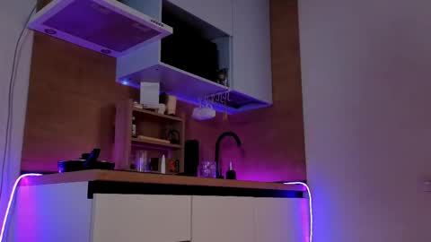 Ester online show from 05-10-26, 07:30