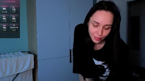 Ester online show from 06-16-26, 05:59