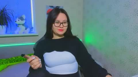 EsterPlayful online show from 12-14-25, 07:14