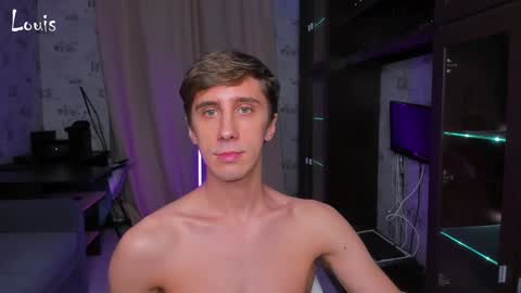 Snapshot of esthetics_boys chatting on 12-04-24, 09:24 LOUIS online show from 12-04-24, 09:24