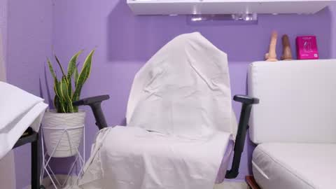 Estill online show from 07-28-26, 04:39