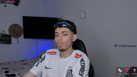 estivenvel online show from 10-07-25, 04:48