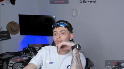 estivenvel online show from 11-10-25, 05:45