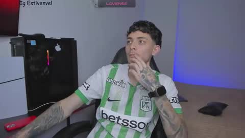 estivenvel online show from 03-05-26, 12:39