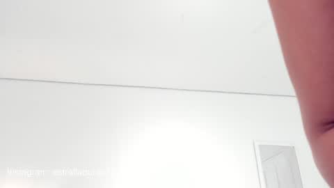 Estrellita online show from 12-15-24, 01:57