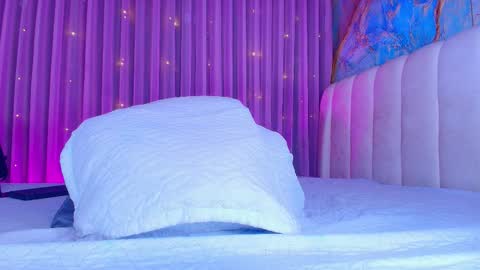 Estrella online show from 03-08-26, 11:58