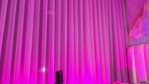 Estrella online show from 04-17-26, 11:57