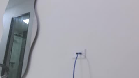 Estrella online show from 04-27-26, 11:52