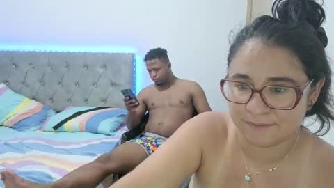 Snapshot of estrellajunior chatting on 04-28-26, 02:27 estrellajunior online show from 04-28-26, 02:27