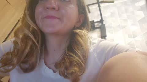 estrellawalters online show from 05-27-26, 09:39