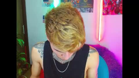 Snapshot of estrellita__jordan chatting on 01-17-25, 01:47 JORDAN online show from 01-17-25, 01:47