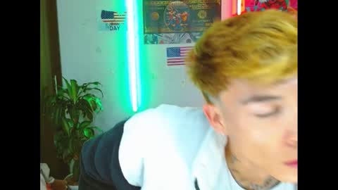 Snapshot of estrellita__jordan chatting on 03-11-25, 04:32 JORDAN online show from 03-11-25, 04:32