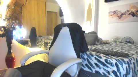 AmberDisny online show from 11-05-25, 10:54