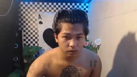 Snapshot of esward_tynn chatting on 10-26-25, 05:24 im esward tynn online show from 10-26-25, 05:24