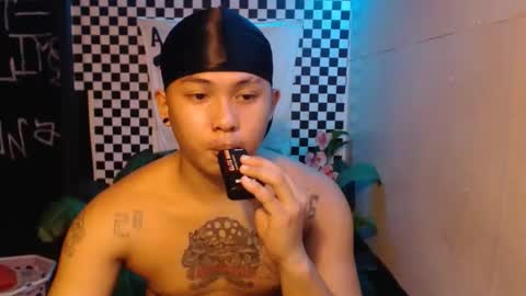 Snapshot of esward_tynn chatting on 11-12-25, 04:57 im esward tynn online show from 11-12-25, 04:57