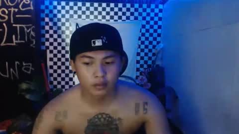 Snapshot of esward_tynn chatting on 11-26-25, 03:57 im esward tynn online show from 11-26-25, 03:57