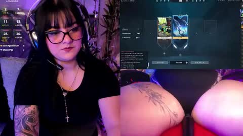 Aura online show from 03-11-26, 01:06