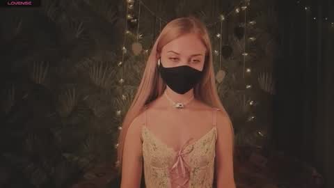 Sophia online show from 03-13-26, 10:05