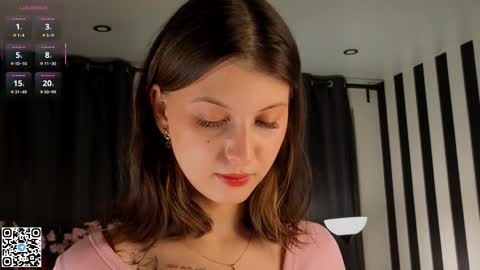 Snapshot of ethalhatchell chatting on 11-02-25, 07:38 Elsa online show from 11-02-25, 07:38