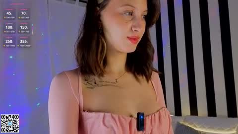 Snapshot of ethalhatchell chatting on 11-15-25, 06:15 Elsa online show from 11-15-25, 06:15