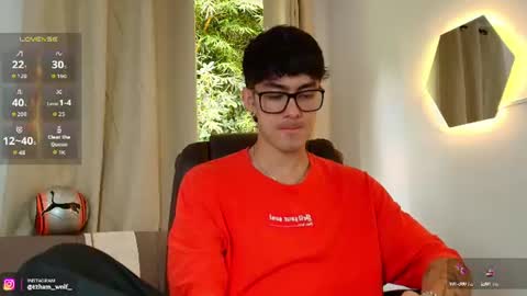 etham_wolf1 online show from 07-08-26, 06:12