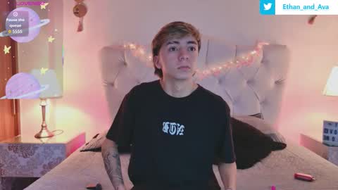 Snapshot of ethan_and_ava chatting on 09-21-25, 12:40 ethan and ava online show from 09-21-25, 12:40