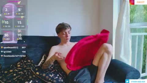 Snapshot of ethan_and_ava chatting on 11-23-25, 02:50 ethan and ava online show from 11-23-25, 02:50