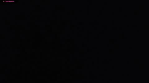 Snapshot of ethan_hawke_ chatting on 10-18-25, 07:42 Jose online show from 10-18-25, 07:42