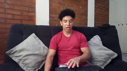 Ethan Noir online show from 02-01-25, 07:13