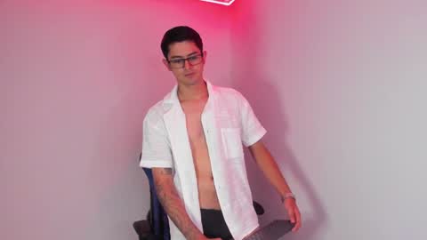 ETHAN SAI online show from 01-11-25, 06:33