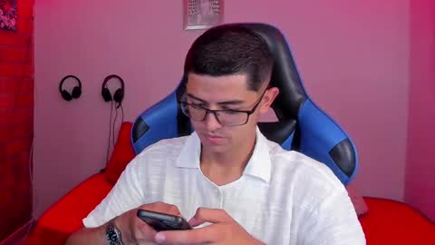 ETHAN SAI online show from 10-15-25, 03:17