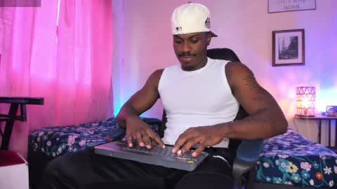 ethan travis online show from 04-29-26, 09:21