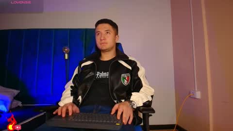 Snapshot of ethanconnor_ chatting on 10-17-25, 11:24 ethanconnor_ online show from 10-17-25, 11:24