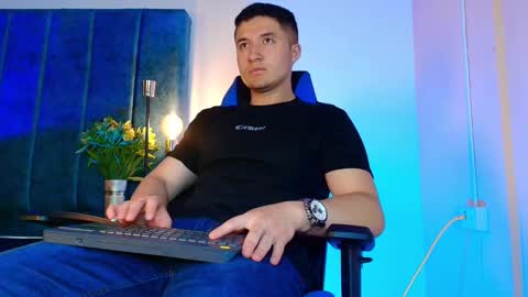 Snapshot of ethanconnor_ chatting on 10-27-25, 12:31 ethanconnor_ online show from 10-27-25, 12:31