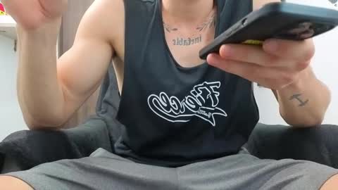 ethangreey1 online show from 10-02-25, 02:35