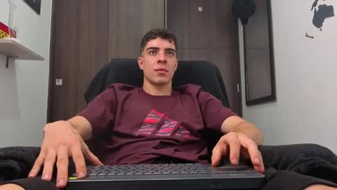 ethangreey1 online show from 10-10-25, 04:06