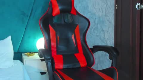 ethanlowell online show from 02-01-25, 02:26