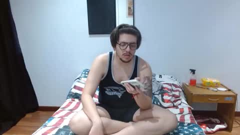 ethan and eve online show from 12-04-25, 03:49