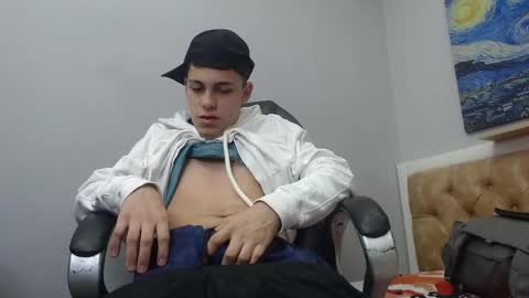 ethanx18 online show from 05-14-26, 03:57