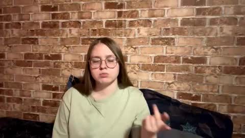 Lily online show from 10-02-25, 05:09