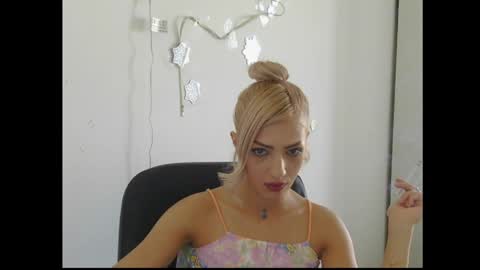 Serena online show from 05-20-26, 08:20