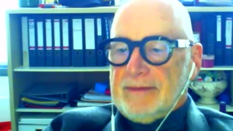 Snapshot of etonne chatting on 10-18-25, 11:44 etonne online show from 10-18-25, 11:44